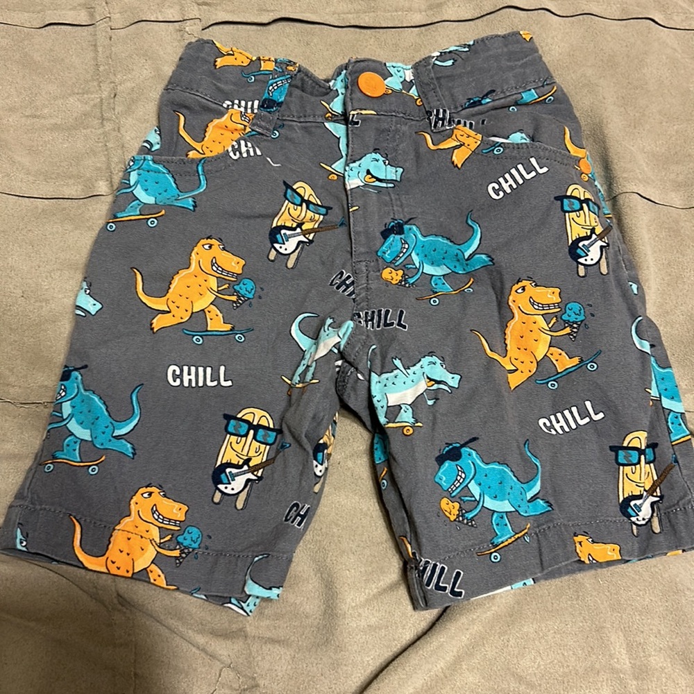 Bundle of Boys Shorts Sizes 5T, 5 & 6 - Picture 6 of 10